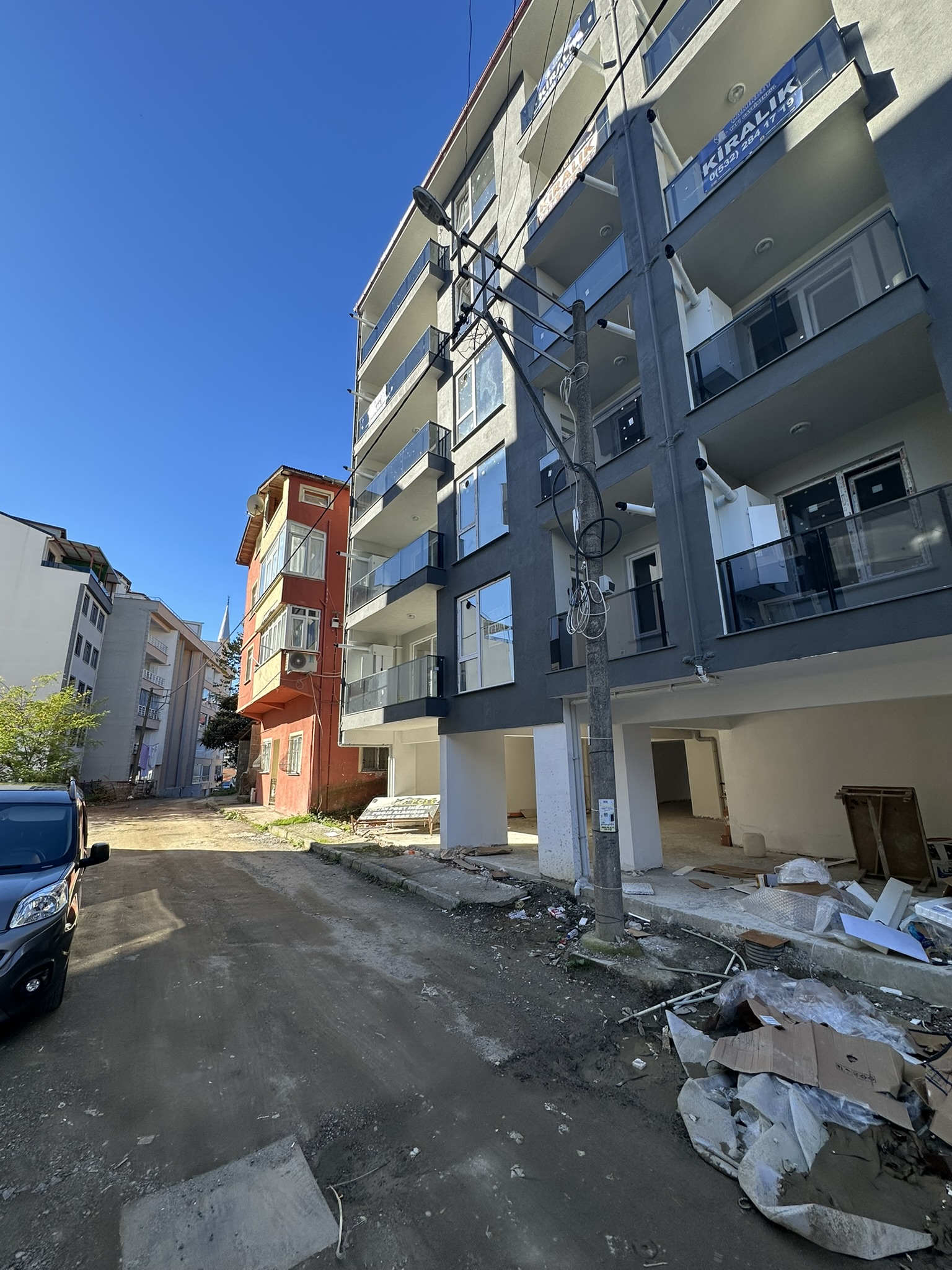 AKSU MAHALLESİ 1+1 KİRALIK DAİRE ALTINPOST İNŞ